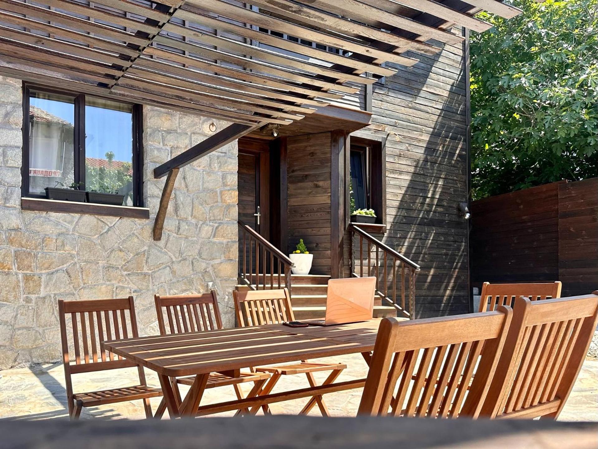 Arthotel Oscar II سوزوبول المظهر الخارجي الصورة